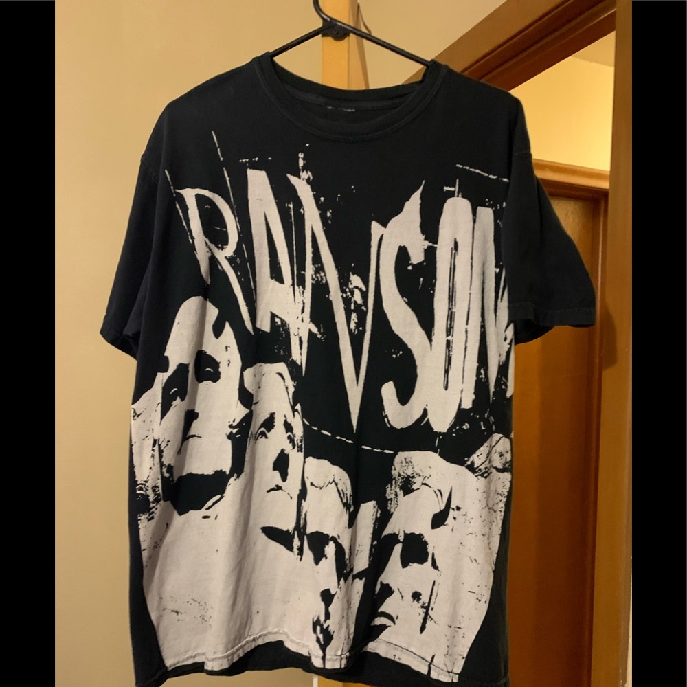 Ransom clothing